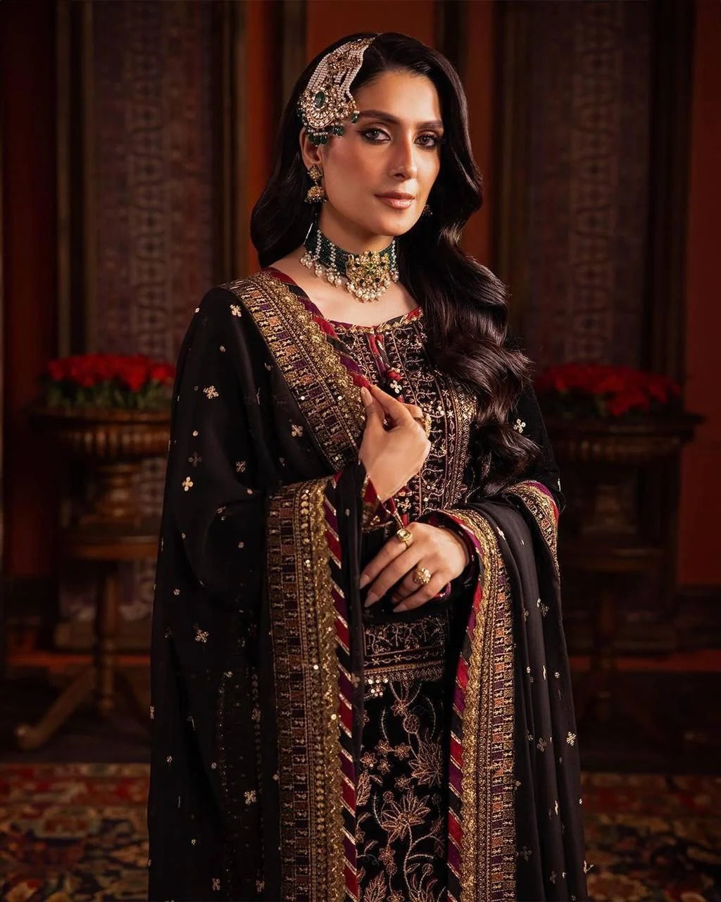 Pakistani designer salwar Kameez party wear velvet dress, Pakistani velvet dresses