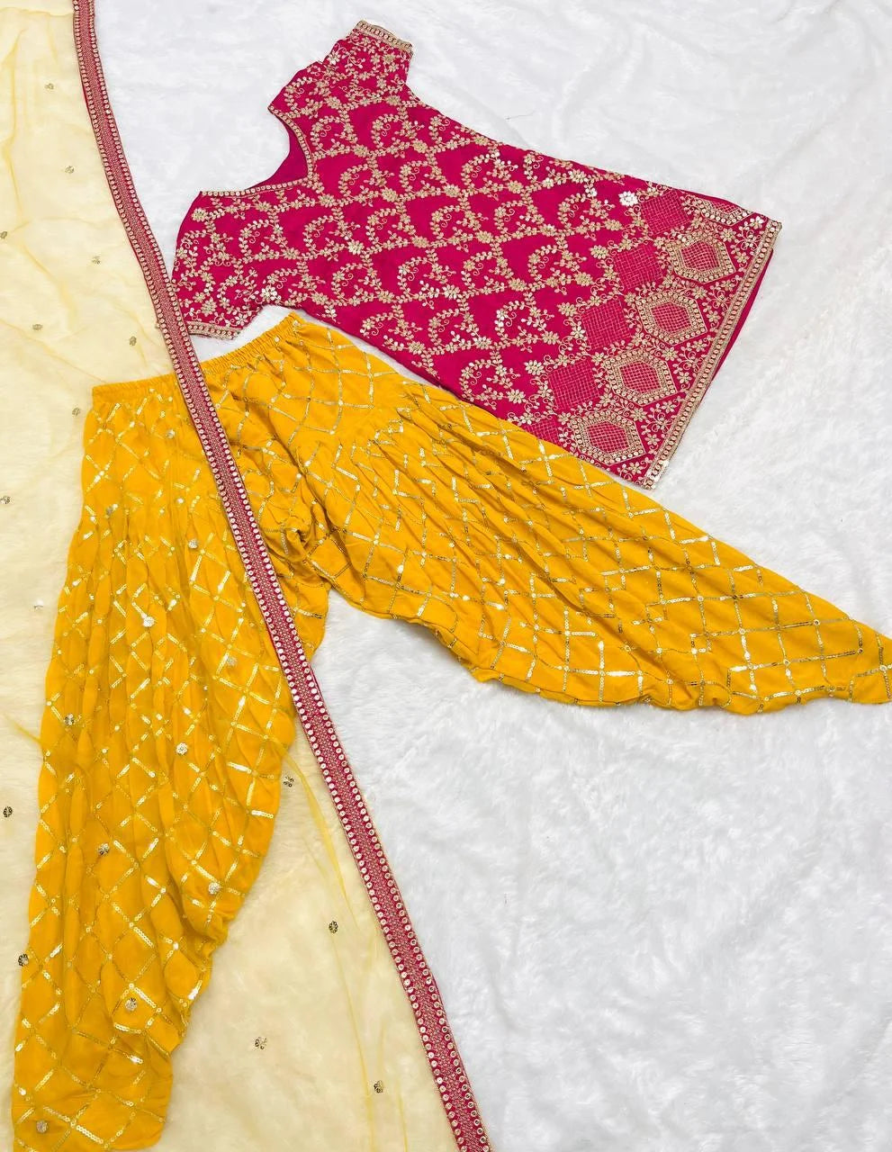 Top-Patiala And Dupatta Set