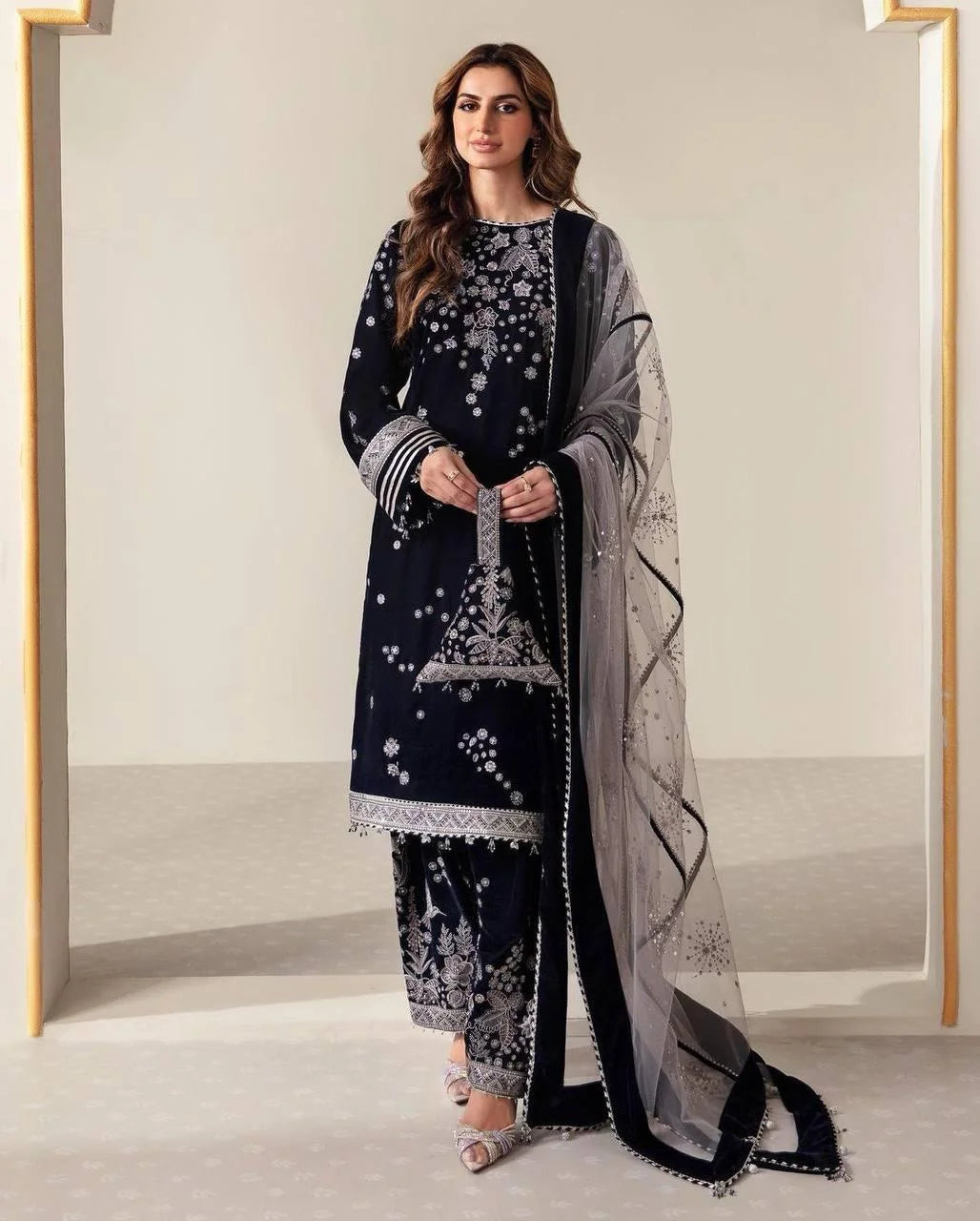 WINTER SEASON WEAR VELVETEMBROIDED SUIT PANT WITH DUPATTA