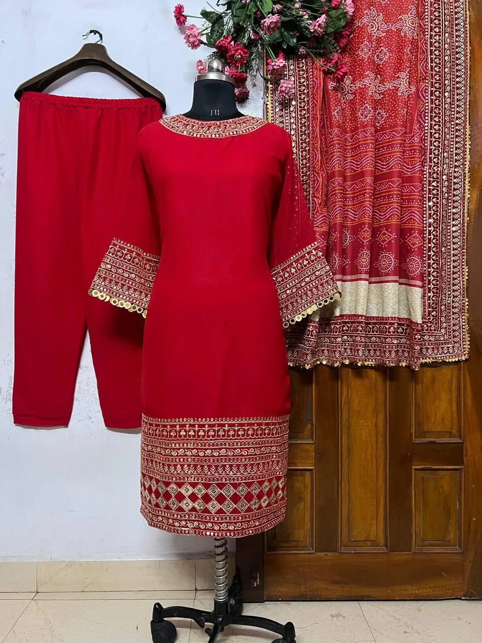 KURTI-PANT SET