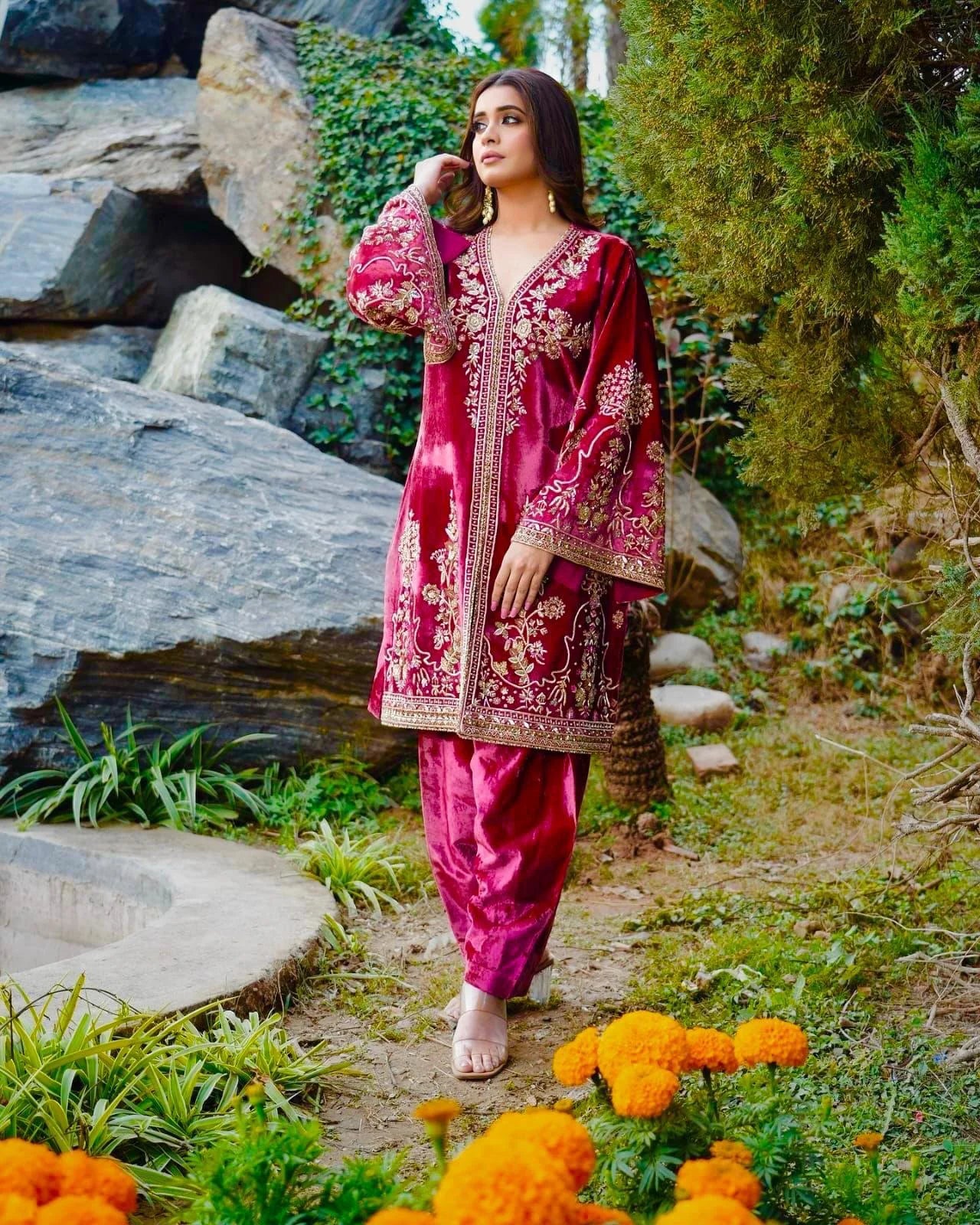 VELVET KURTI-PLAZZO SET