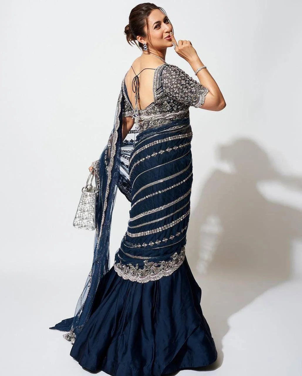 BEAYTIFUL LEHENGA-SAREE WITH EMBROIDERED PALLU