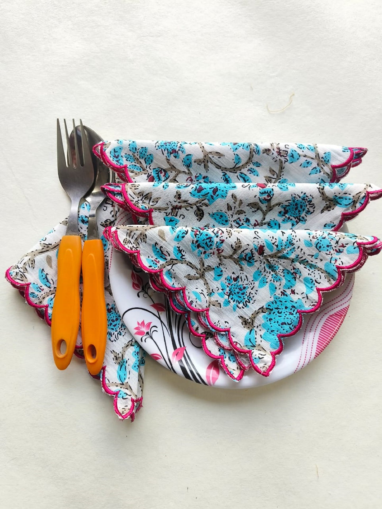 Cloth Napkins, Hand Block Print Cotton printed reusable table napkins cotton fabric - kitchen napkin scalloped Embroidered napkins