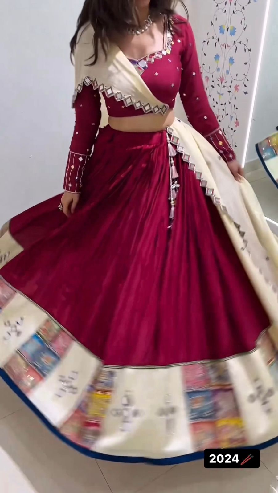 Garba Chaniya Choli Bollywood Chaniya choli Designer Navratri dress Navratri Lehenga choli Embroidered Navratri Lehnga Indian Festival Dress