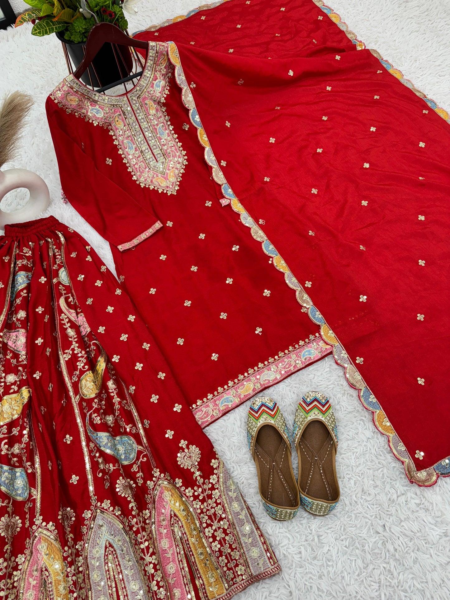 Red Kurta sharara suit 3 pc Salwar kameez readymade suit Sarara suit Stylish Pakistani suit Punjabi wedding dress Bridesmaids sharara