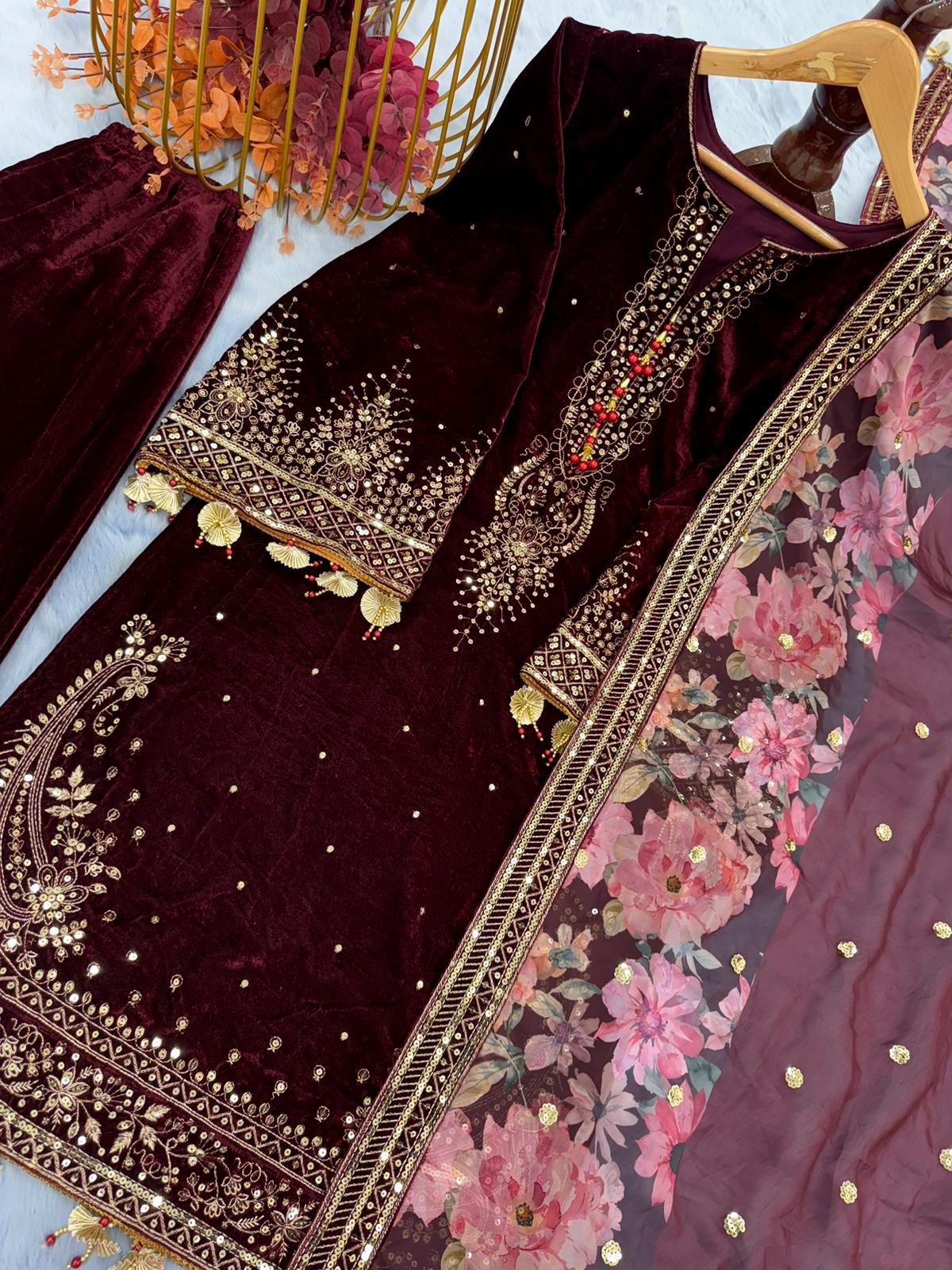 Pakistani velvet dress | Indian wedding dress | Pakistani velvet salwar kameez | Pakistani velvet suits