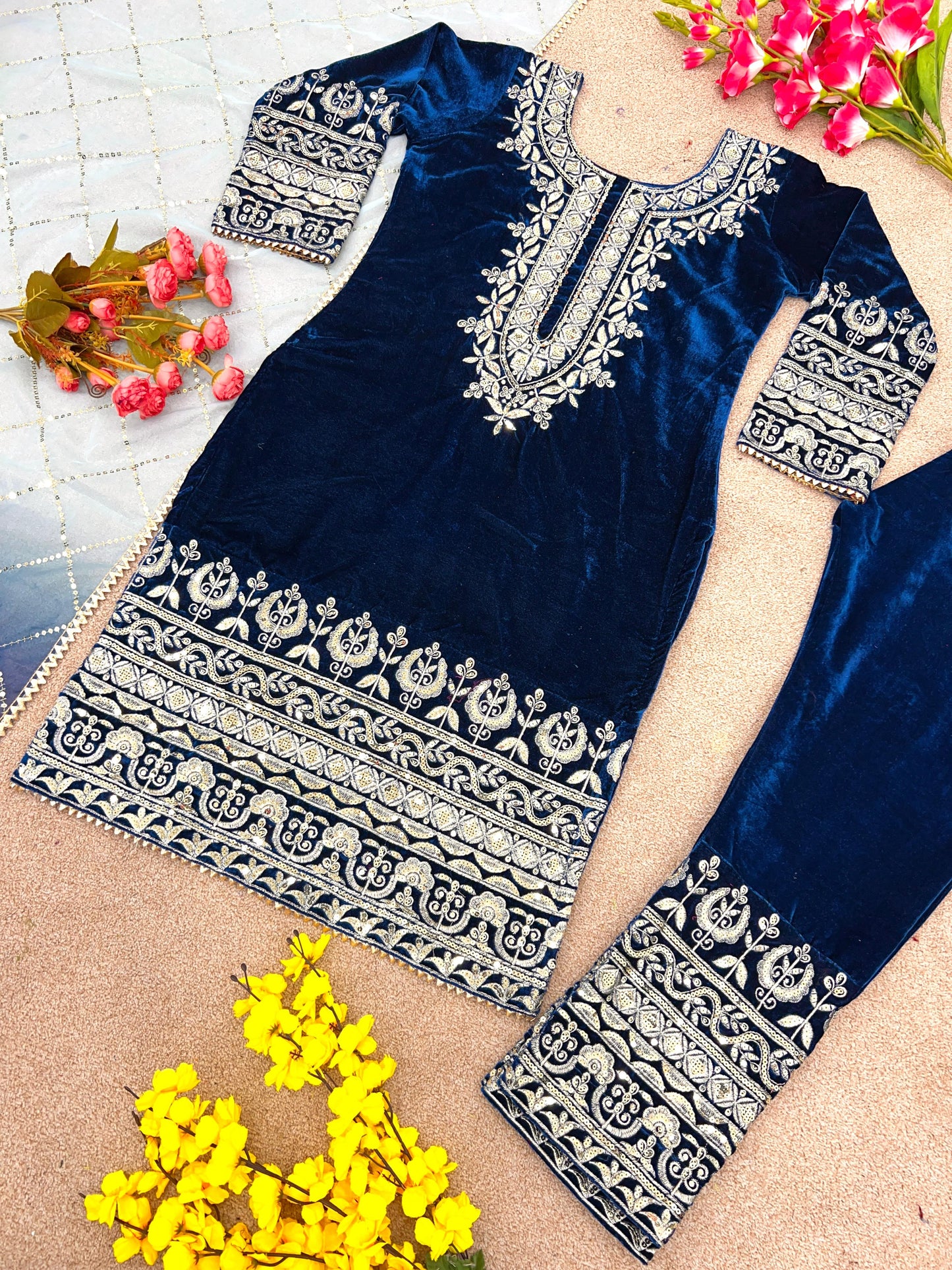 Readymade velvet Kurta Pant set, Embroidered Kurta Set, Winter wear Kurta Set, Indian Ethnic Partywear Kurta, Blue velvet kurta pant set