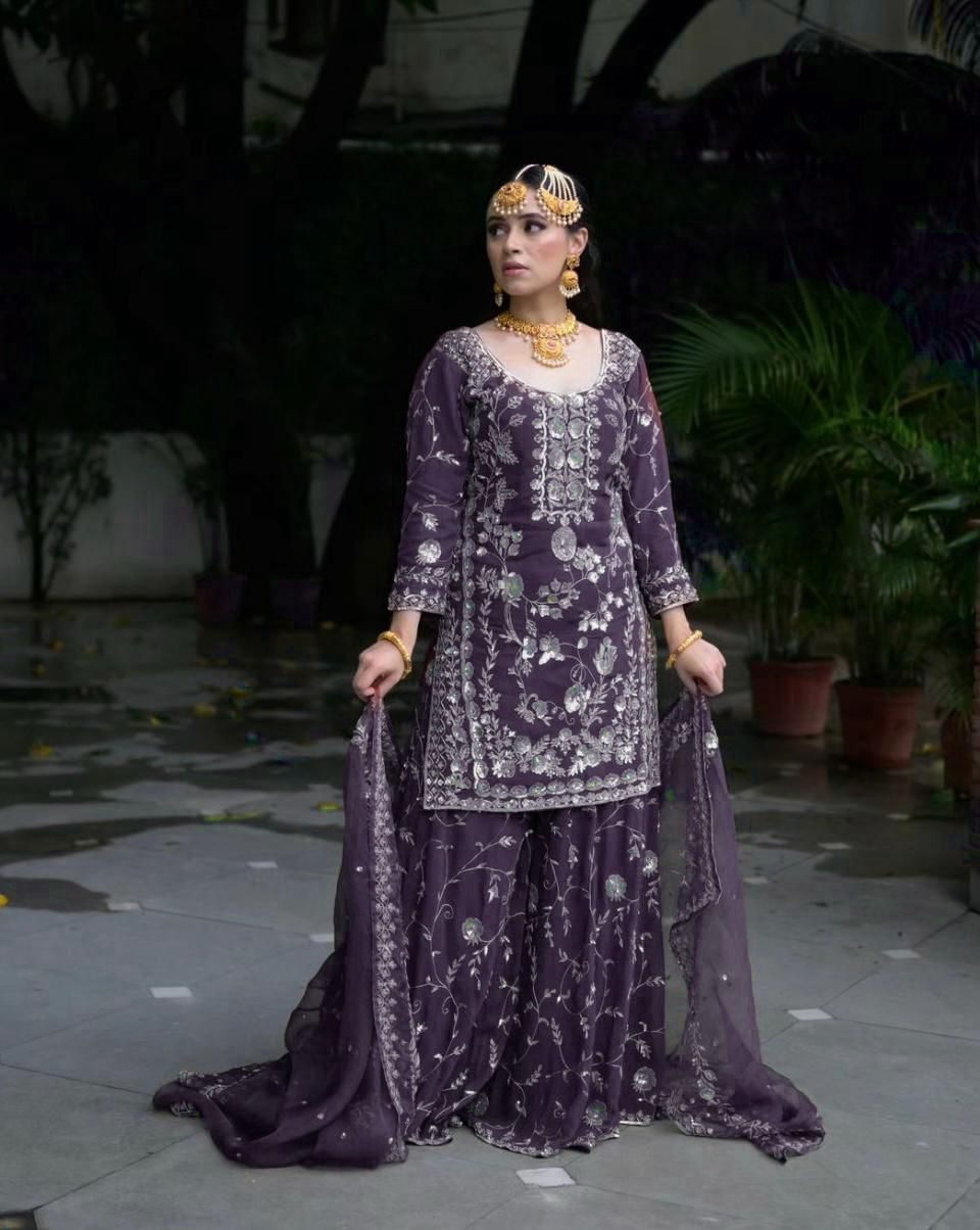 Exquisite Embroidered Kurta Sharara Set – Pakistani Wedding Wear with Dupatta & Sequin Detailing