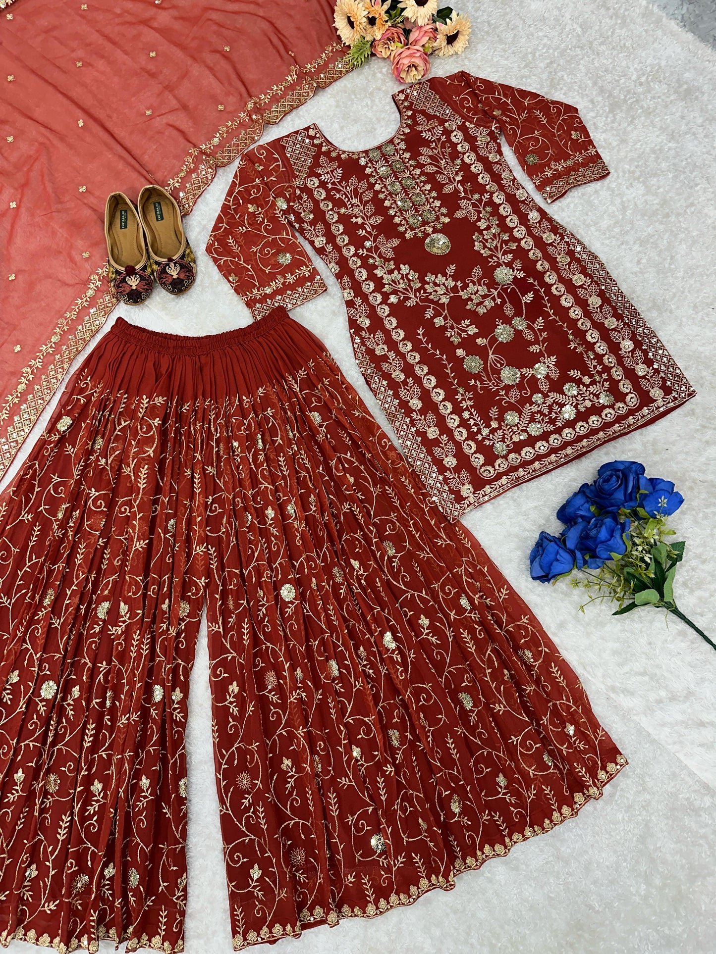 Exquisite Embroidered Kurta Sharara Set – Pakistani Wedding Wear with Dupatta & Sequin Detailing