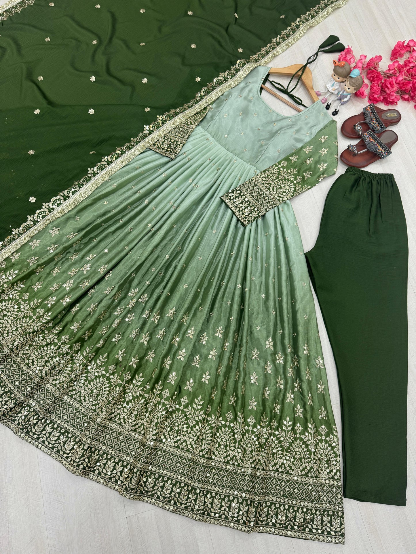 Traditional Dual-Tone Anarkali Kurti Gown with Exquisite Embroidery & Dupatta – Ready-to-Wear Wedding Dress