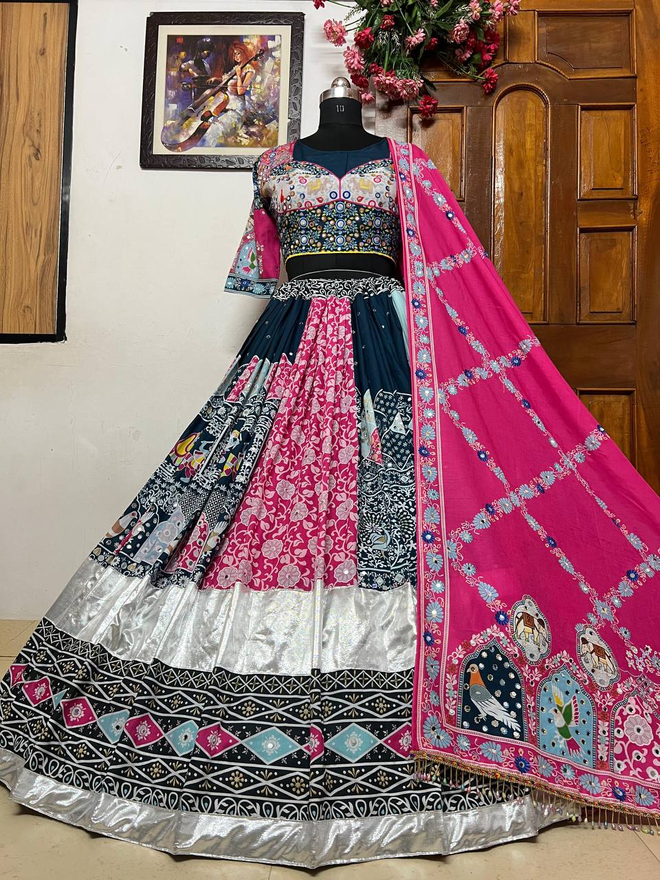 Buy This heavy muslin white lengha, adorned with vibrant and colorful traditional digital prints. Navratri Lengha ,Garba night Lengha Choli