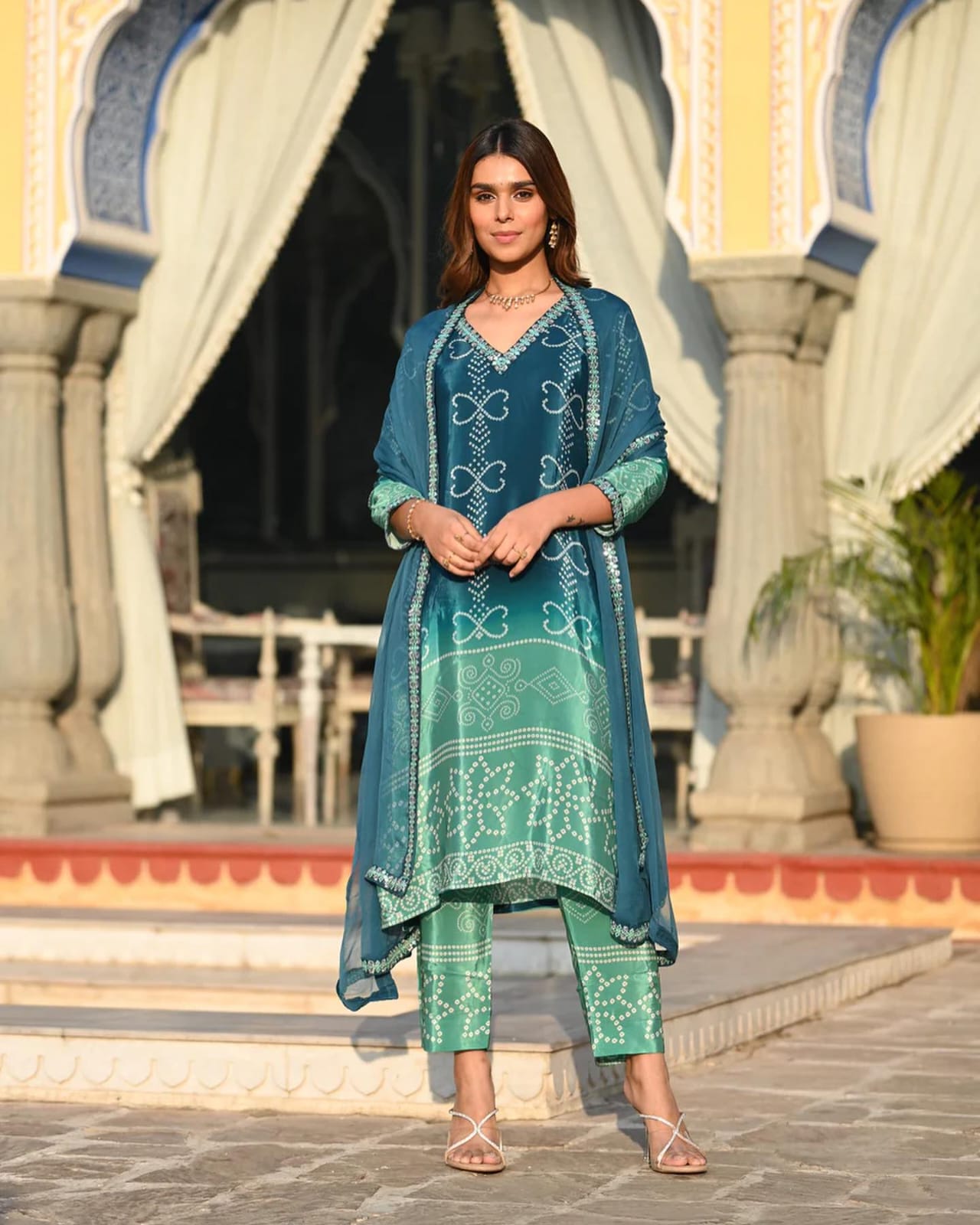 Bandhini Print Embroidered Kurti Palazzo Dupatta Indian Ethnic Women Party Wear Silk Pakistan Festive Dress Kurta