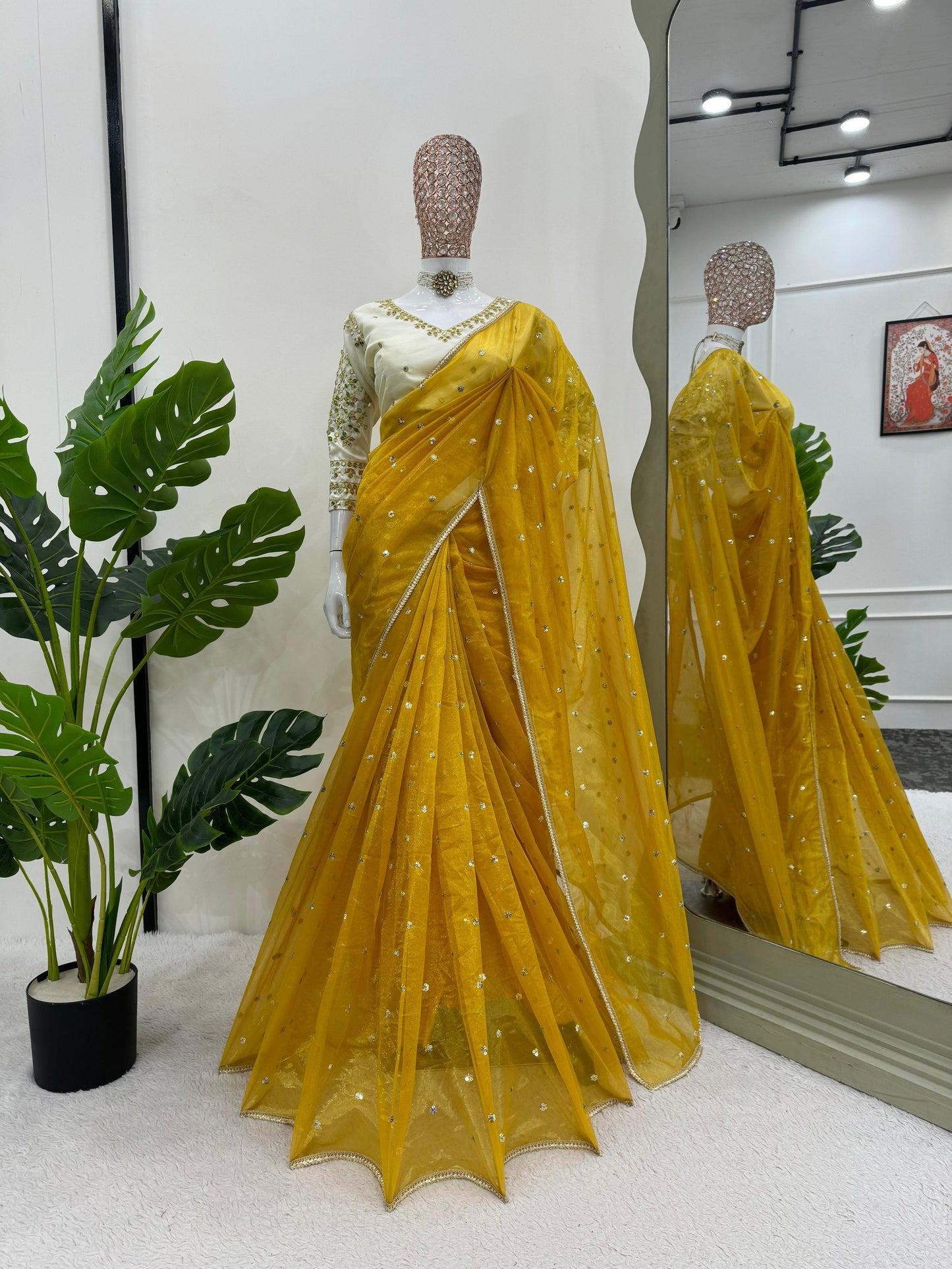 Yellow Colour Hot Favourite Saree For Women In Party Wear Pure Twill Net Hand Work Saree With Digital Print With Blouse | Hand Work Saree