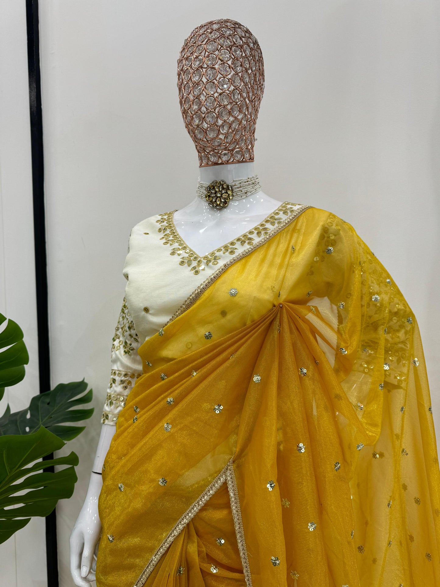 Yellow Colour Hot Favourite Saree For Women In Party Wear Pure Twill Net Hand Work Saree With Digital Print With Blouse | Hand Work Saree