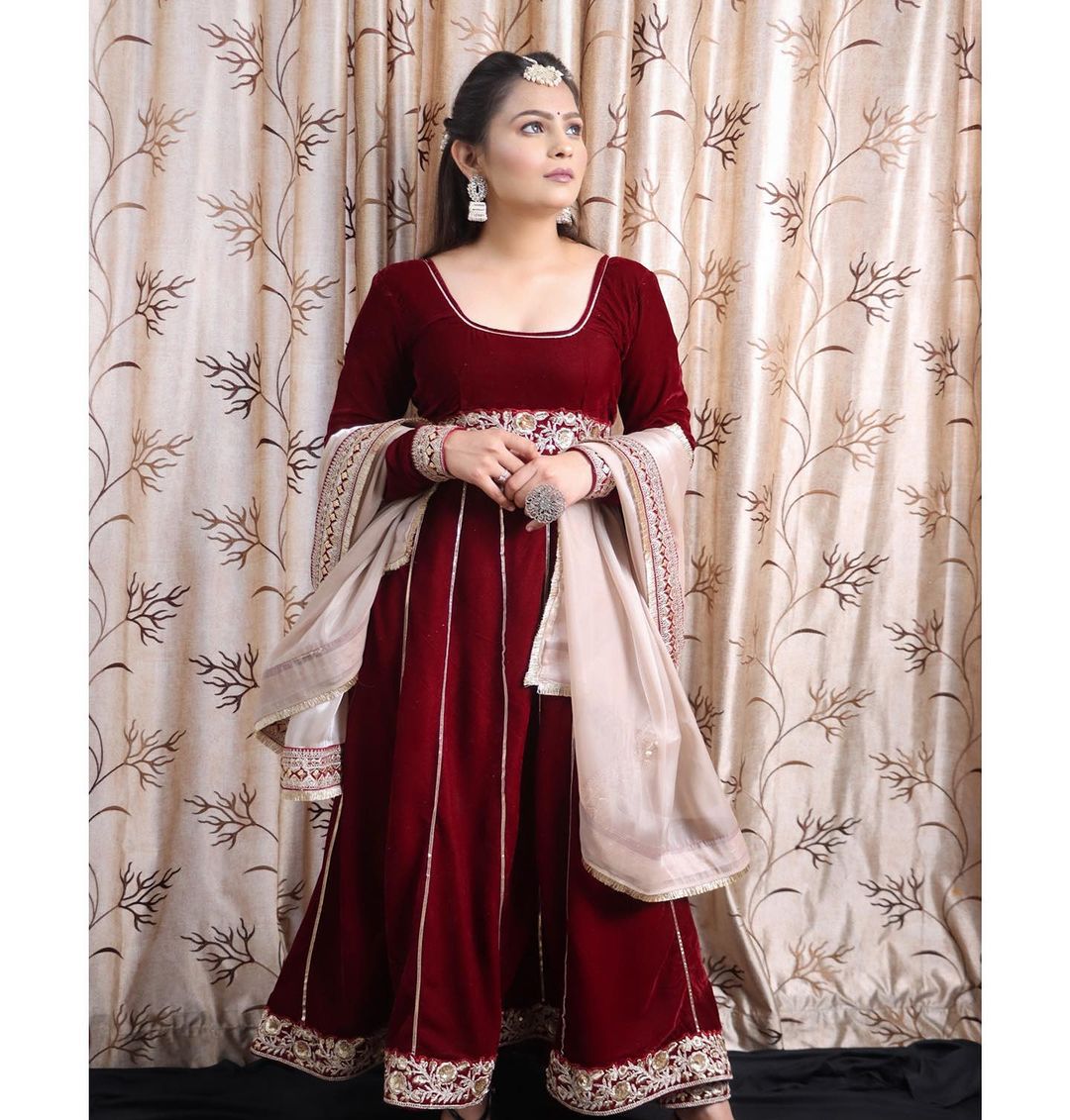 Velvet Anarkali Kurta Set Paired With Dupatta Indian Traditional Outfit Anarkali Gown Dress Ethnic Designer Bollywood Anarkali Dresses