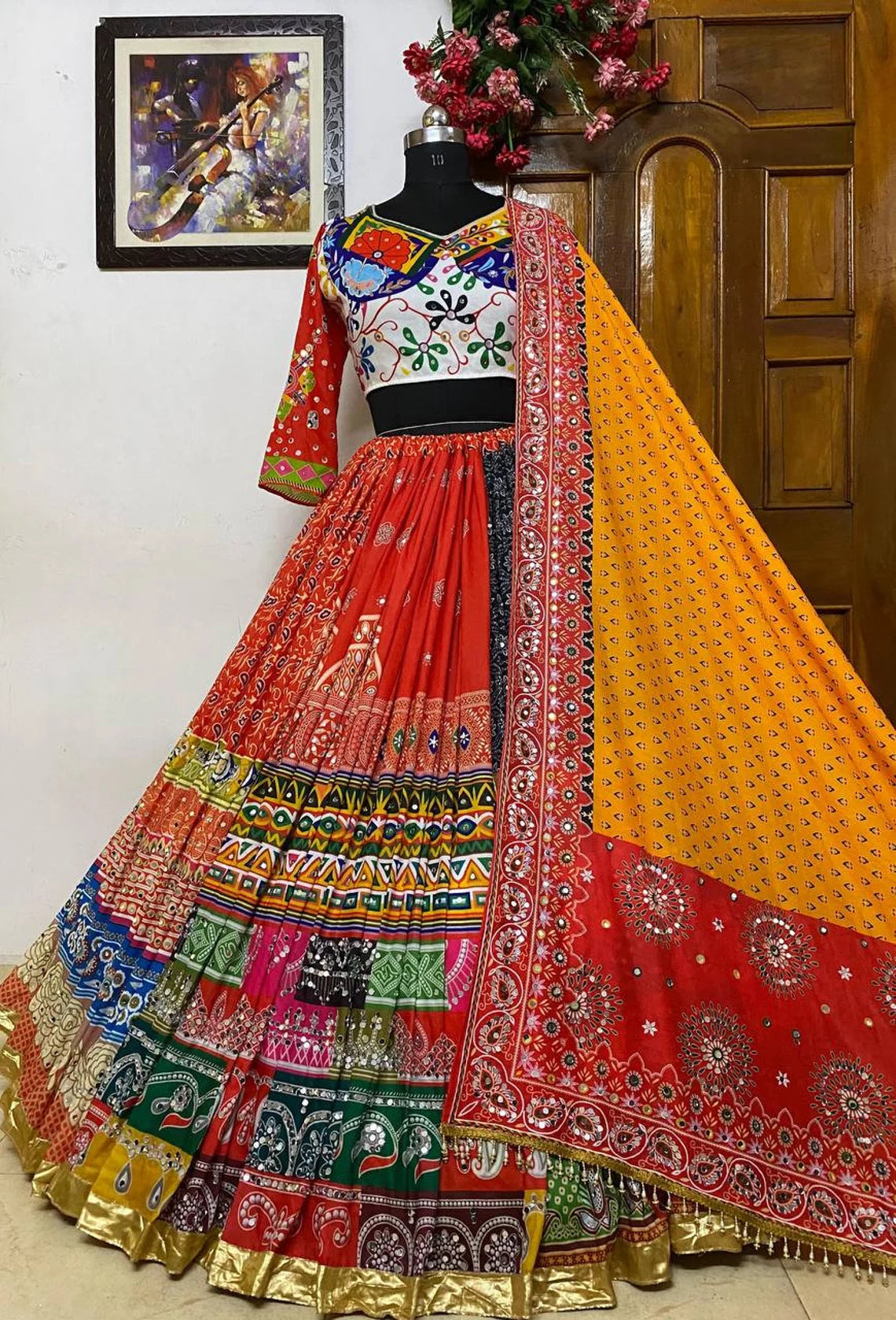 Chaniya Choli For Navratri, Garba lehenga women, Navratri Dress, Navratri Lehenga,navratri chaniya choli, Garba Lehenga