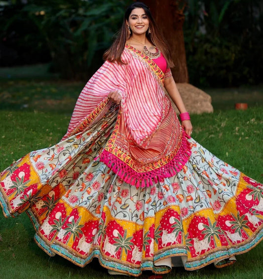 Navratri Special Chaniya Choli For Garba,Garba lehenga women,garba Dress,Navratri Lehenga,Ghagra Choli navratri chaniya choli,Lehenga choli