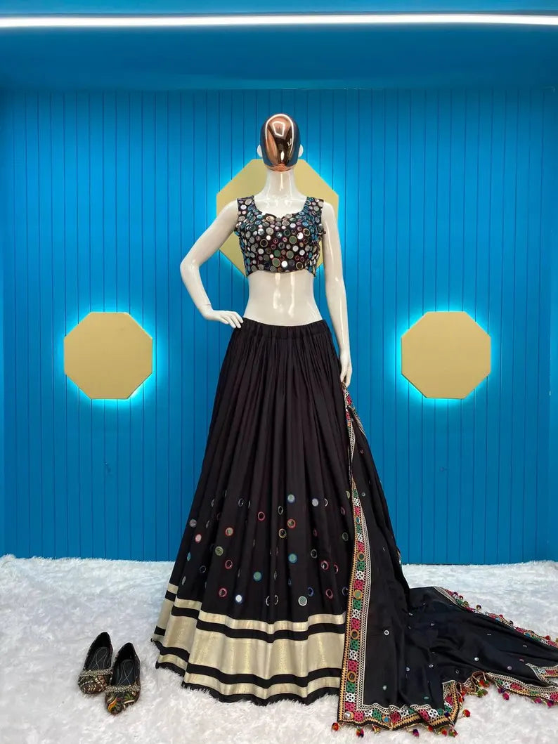 Beautiful Navratri Lehenga Choli For Women, Ready To Wear Lehenga, Indian Wedding Festival Party Wear Lehenga, Chaniya Choli