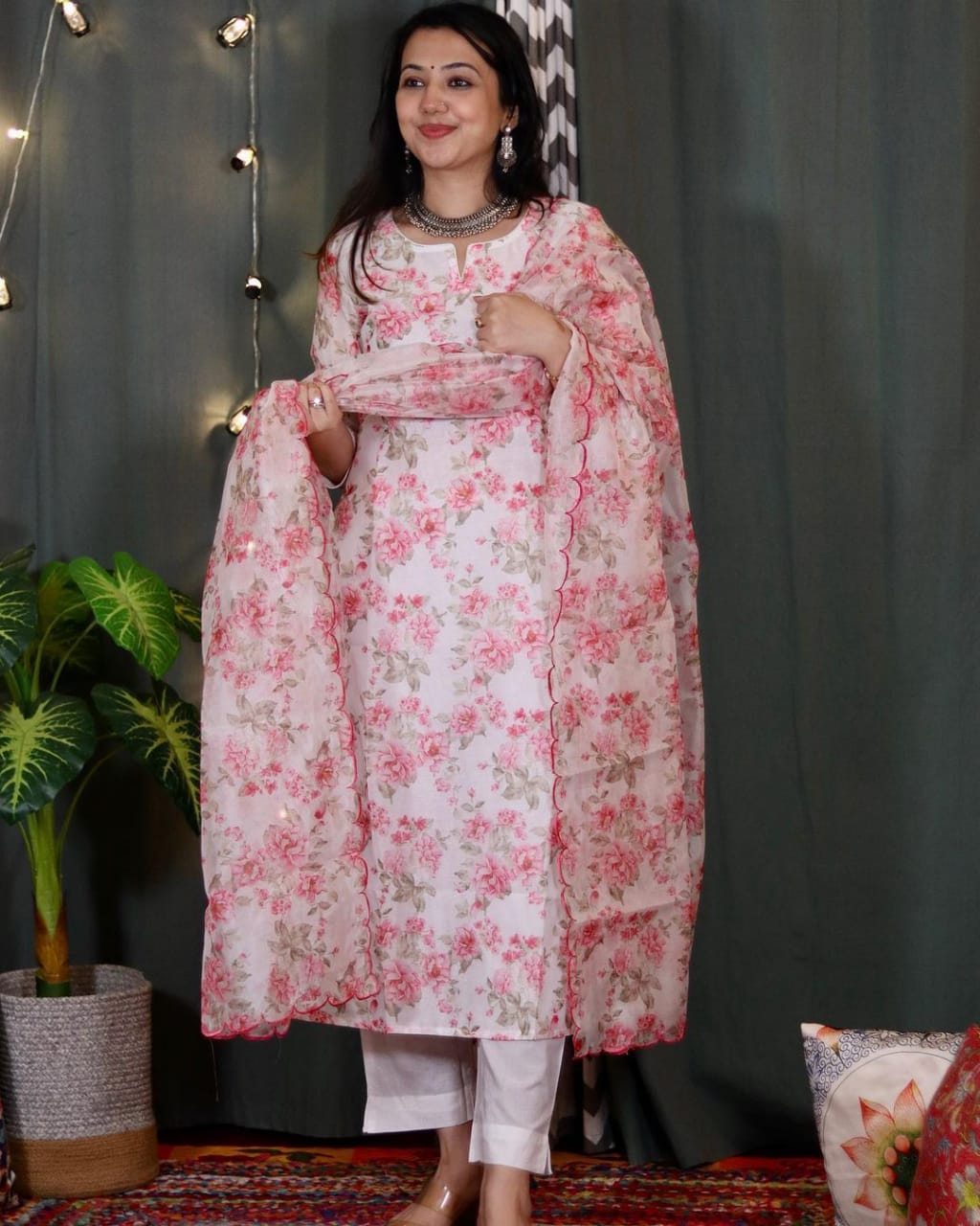 Buy Pink Floral Print Suit Set Online - Ritu Kumar International Store View