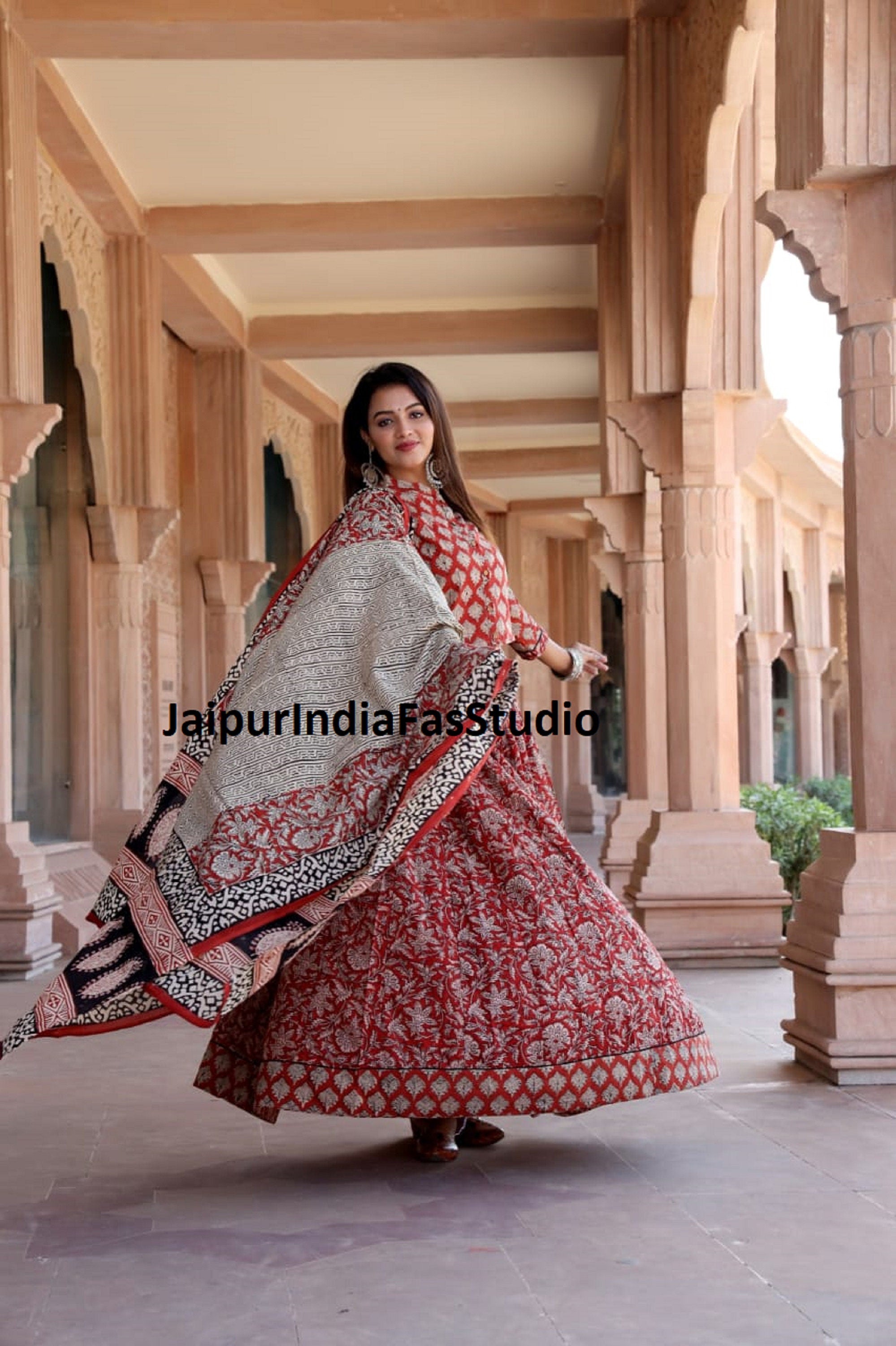 Amazing Orange Traditional Lehenga Choli HSPSHEAN1007 | Rajasthani dress,  Women dress collection, Fancy blouse designs