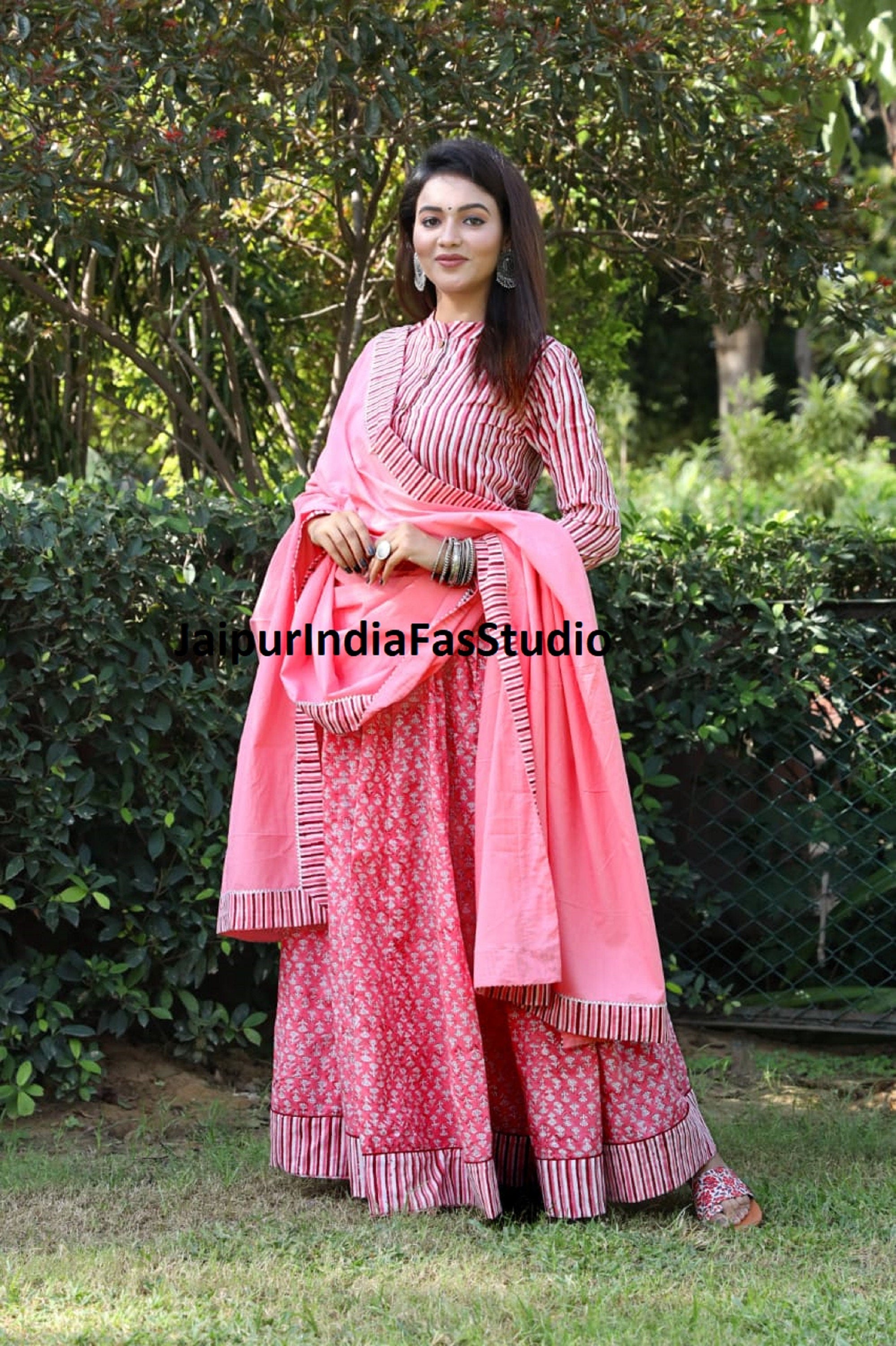 Pink Georgette Embroidered Trendy Ghagra Choli online -