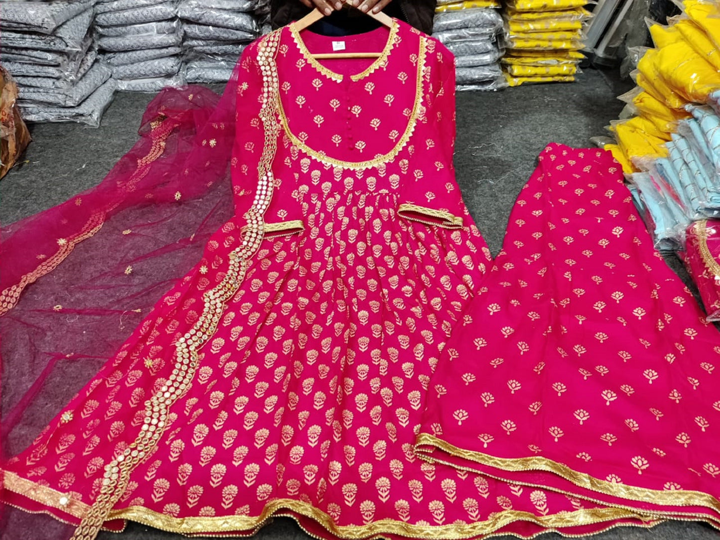 pink Colour Sharara Salwar Kameez,Reyon Silk Sharara Salwar Kameez,Bollywood Style Embroidery Work Sharara Salwar Suit,Exclusive Suit