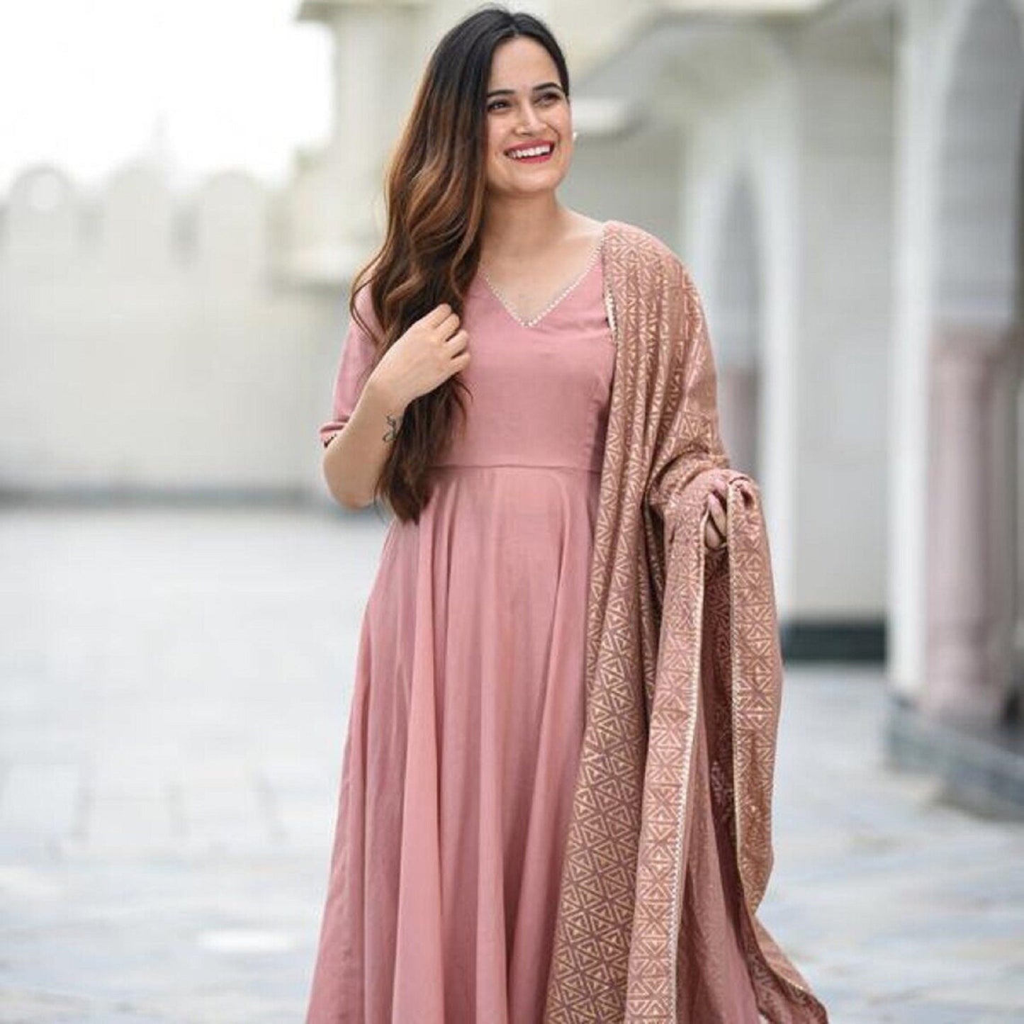 Beautiful Pink Long Faired Kurta With dupatta, Indian Floor Touch Gown 2 Piece Partywear/ Ethnic Dresses' For Women Readymade Stitched