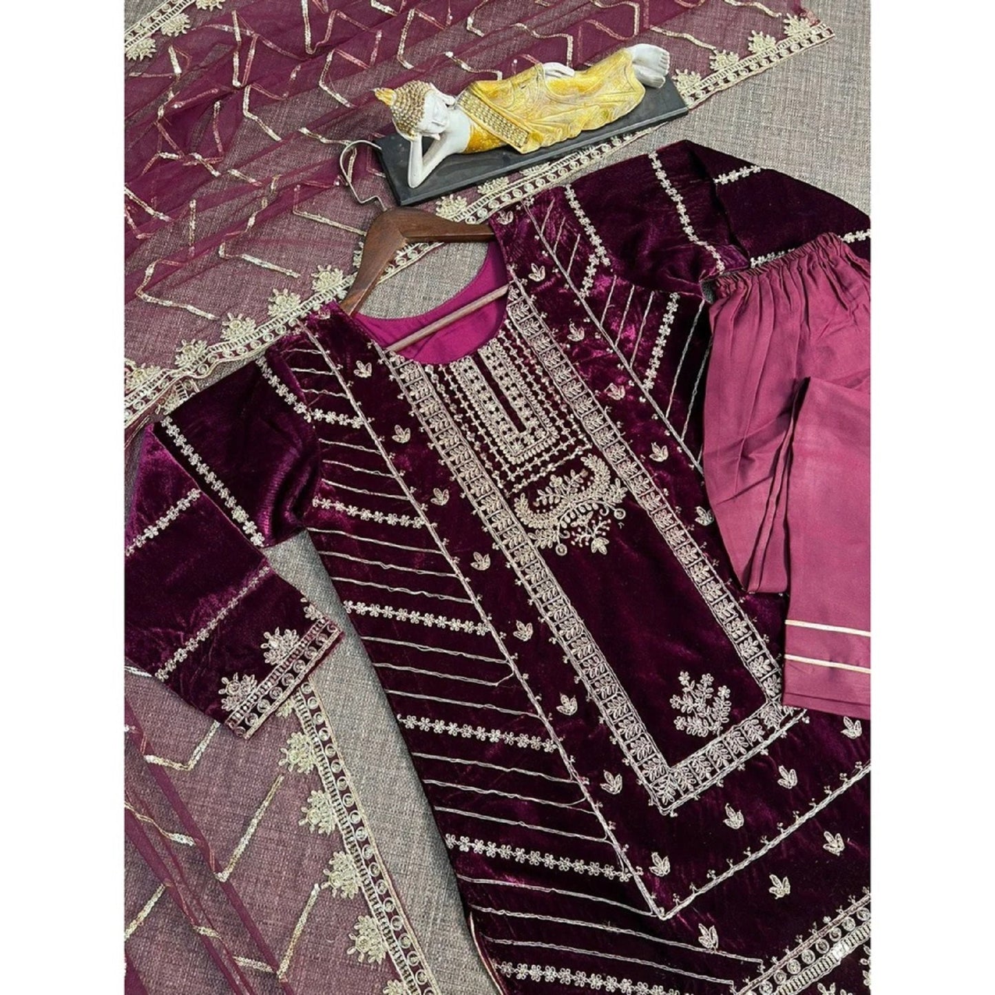 Gorgeous Velvet Salwar Kameez With Heavy Embroidery Work, Indian Pakistani Wedding Party Wear Suit, Pakistani Suit, Stitched Salwar Suit