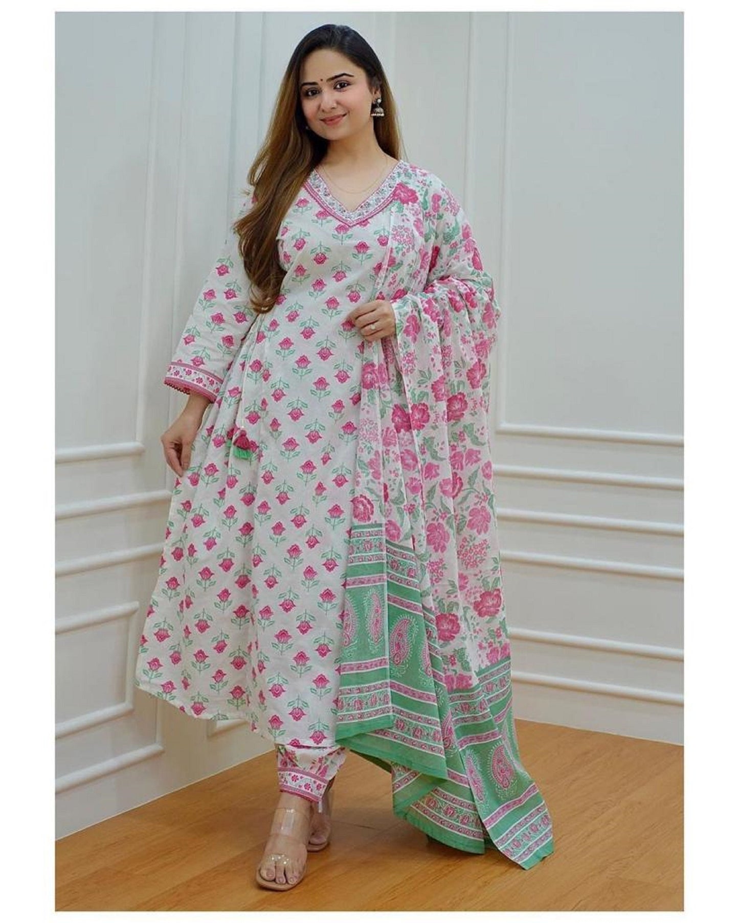 Pakistani 3 Piece Eid Festive Long Flared Kurti Pant with Dupatta Set For Women, Indian Designer Salwar Kameez, Readymade Party/Ethnic Wear