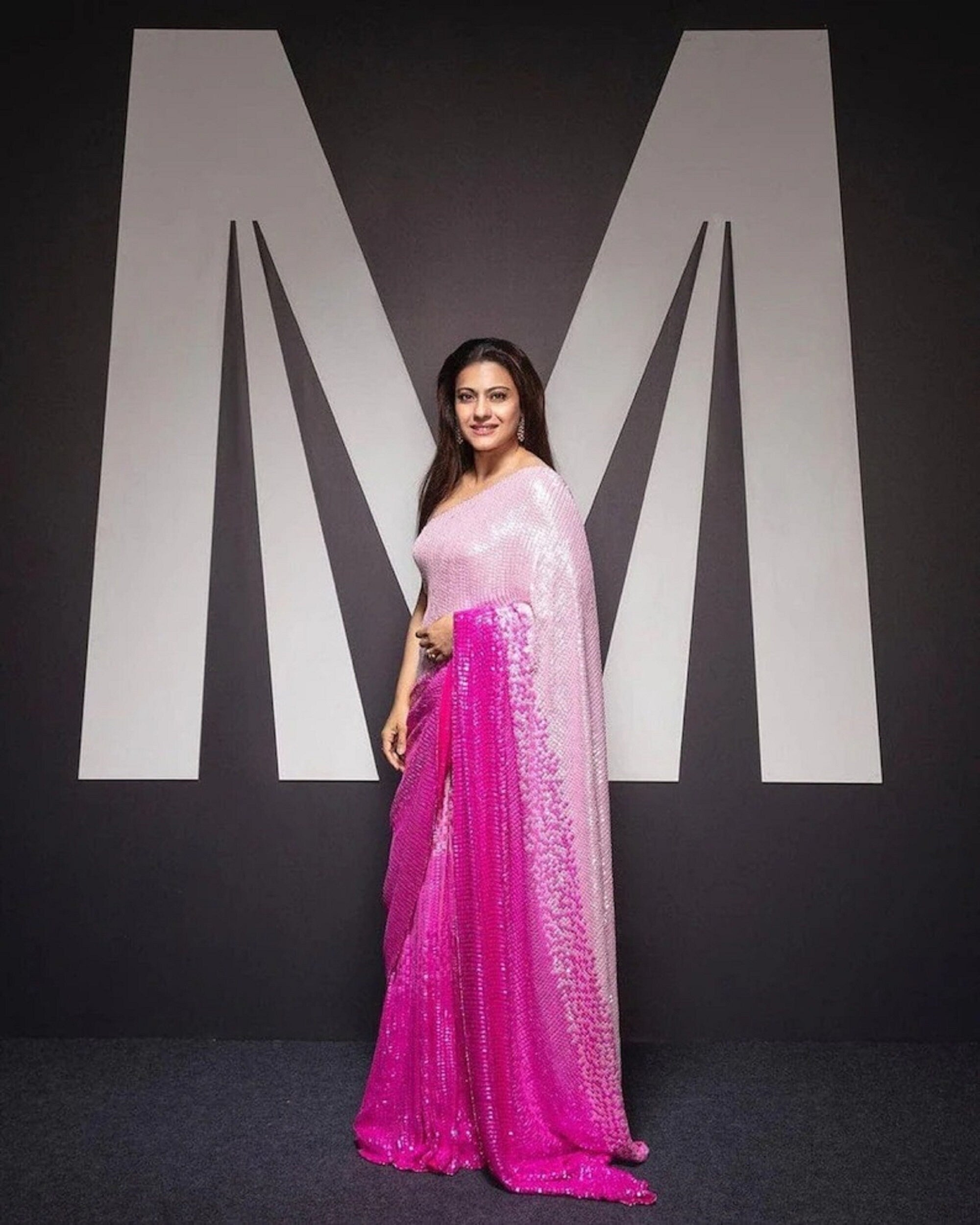 Cocktail sarees outlet by manish malhotra